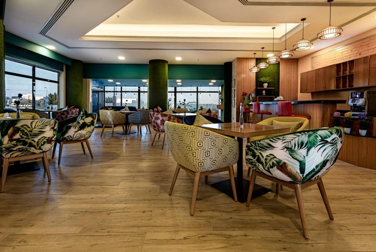 Phoenicia Tower Hotel And Spa Manama Ngoại thất bức ảnh