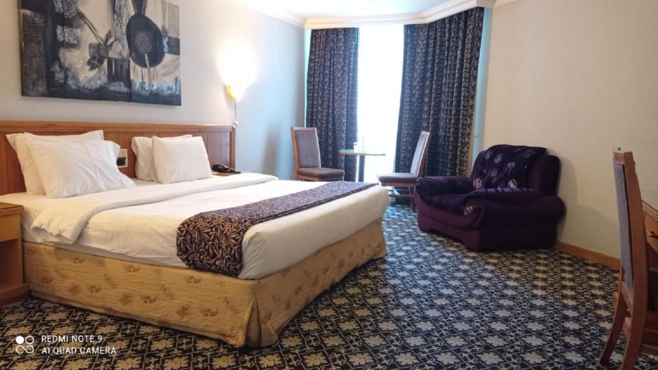 Phoenicia Tower Hotel And Spa Manama Ngoại thất bức ảnh