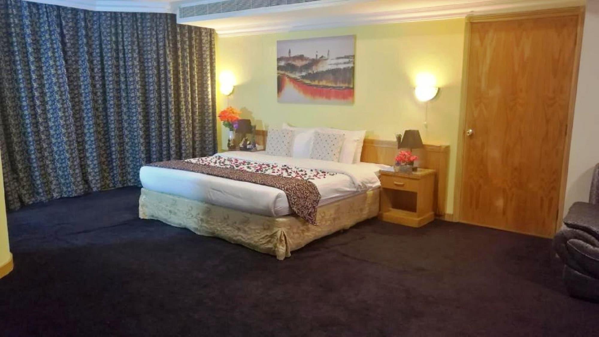 Phoenicia Tower Hotel And Spa Manama Ngoại thất bức ảnh