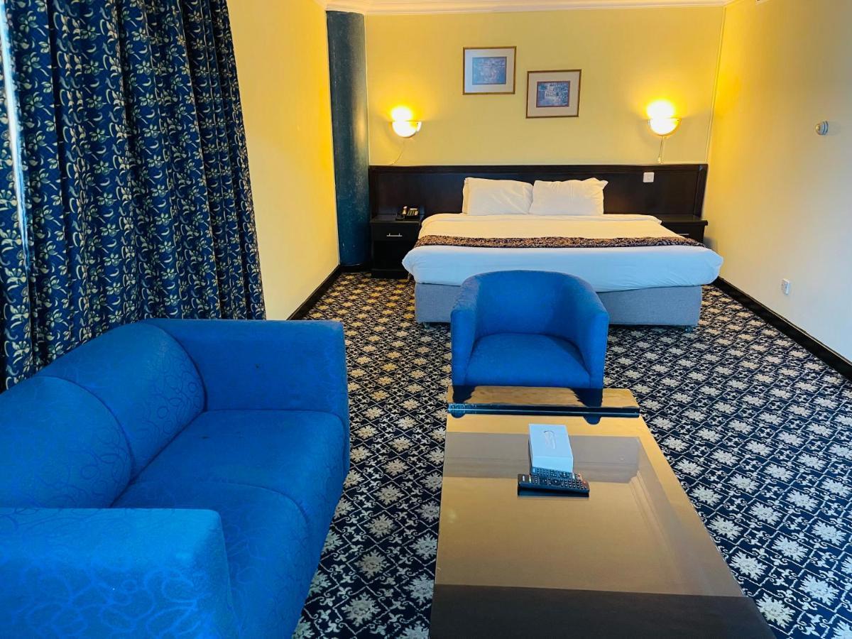 Phoenicia Tower Hotel And Spa Manama Ngoại thất bức ảnh